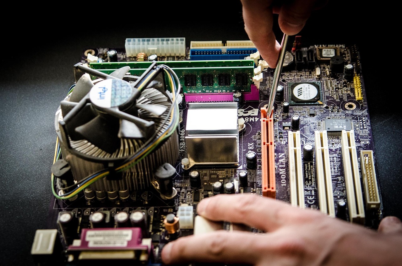 How to Choose the Right Motherboard for Your PC Build